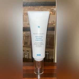 NEW SkinCeuticals Advanced Pigment Corrector 1 fl oz.